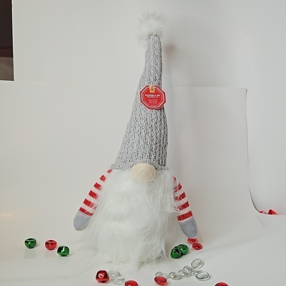 NWT  Balsam & Fir soft plush holiday Christmas gnome.